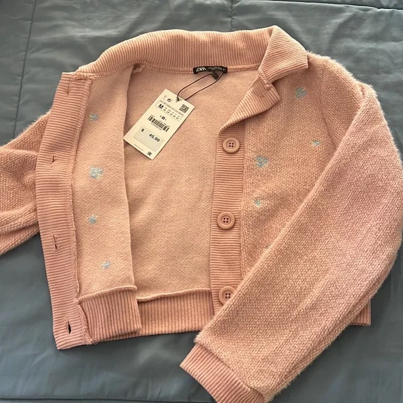 Top - Picture 3 of 5